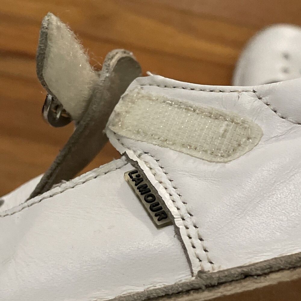 L'Amour White Joy Classic Leather T-Strap Mary Jane Kids Size 10 751 - Picture 14 of 14